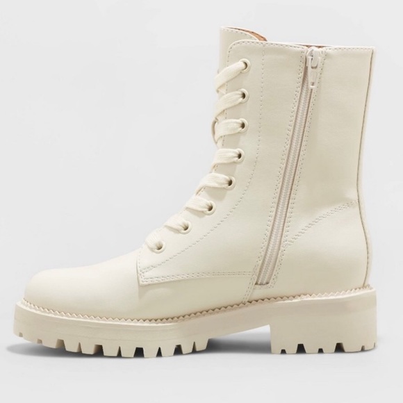 NIB waterproof Boots, Lace up, Zip up Boots SIZE 7 1/2 Waterproof CREAM - Picture 2 of 5